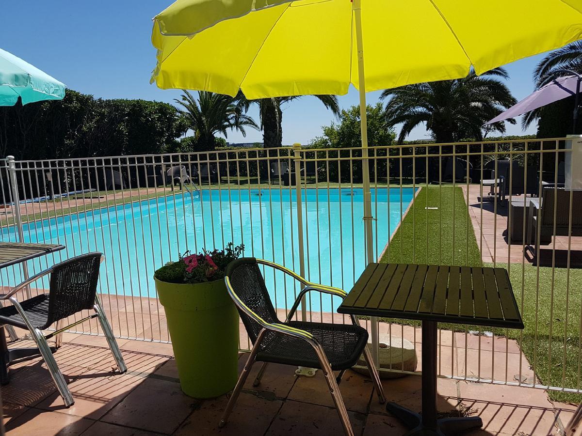 Althea - Piscine Et Sauna Hotel