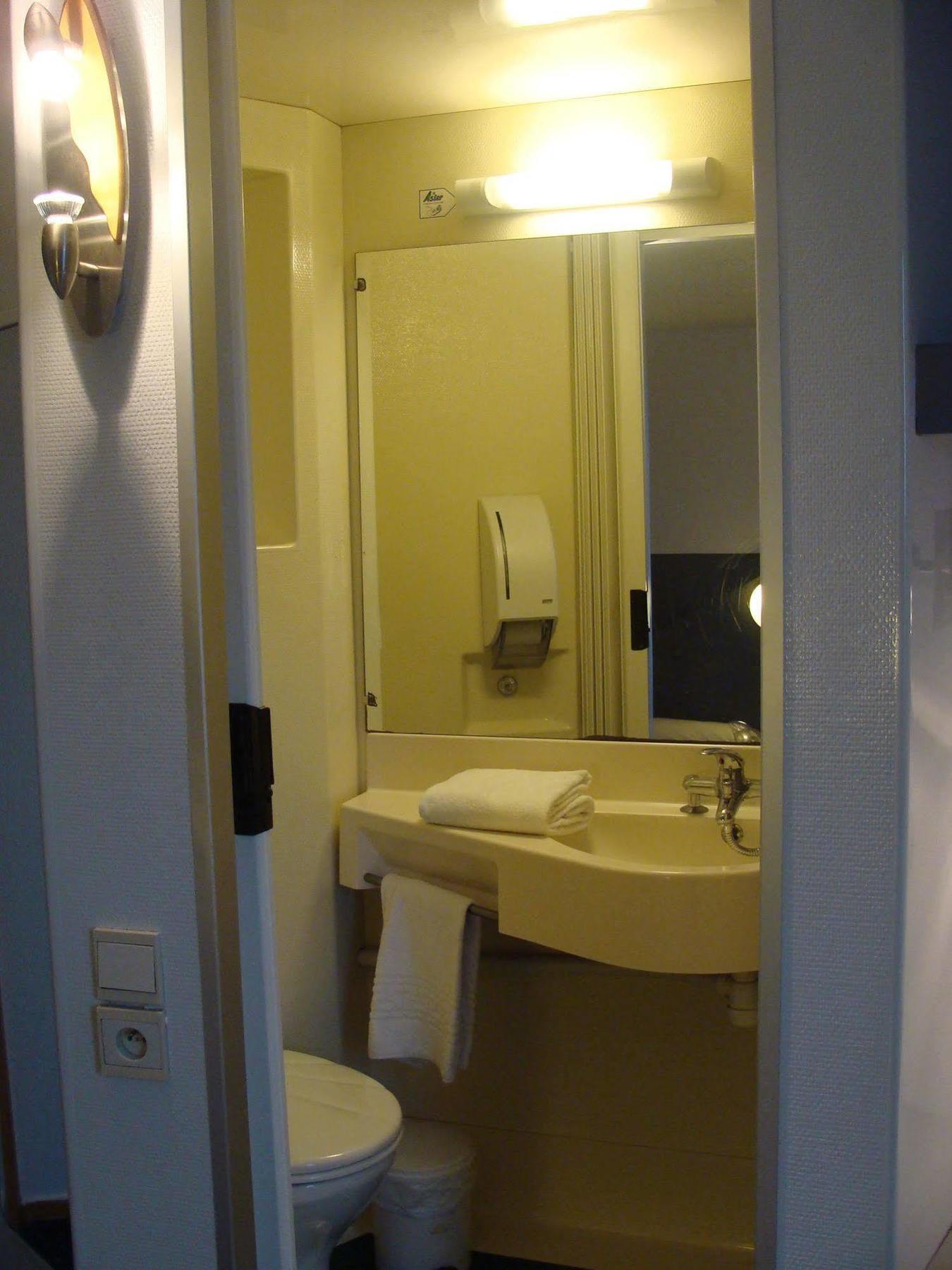 Hotel Althea - Piscine Et Sauna 2*